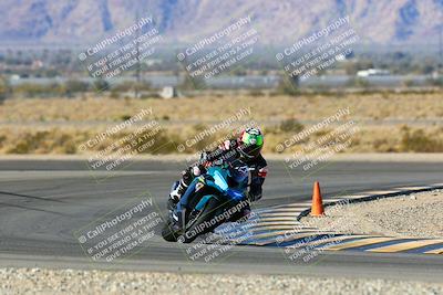 media/Jan-09-2022-SoCal Trackdays (Sun) [[2b1fec8404]]/Turn 11 (935am)/